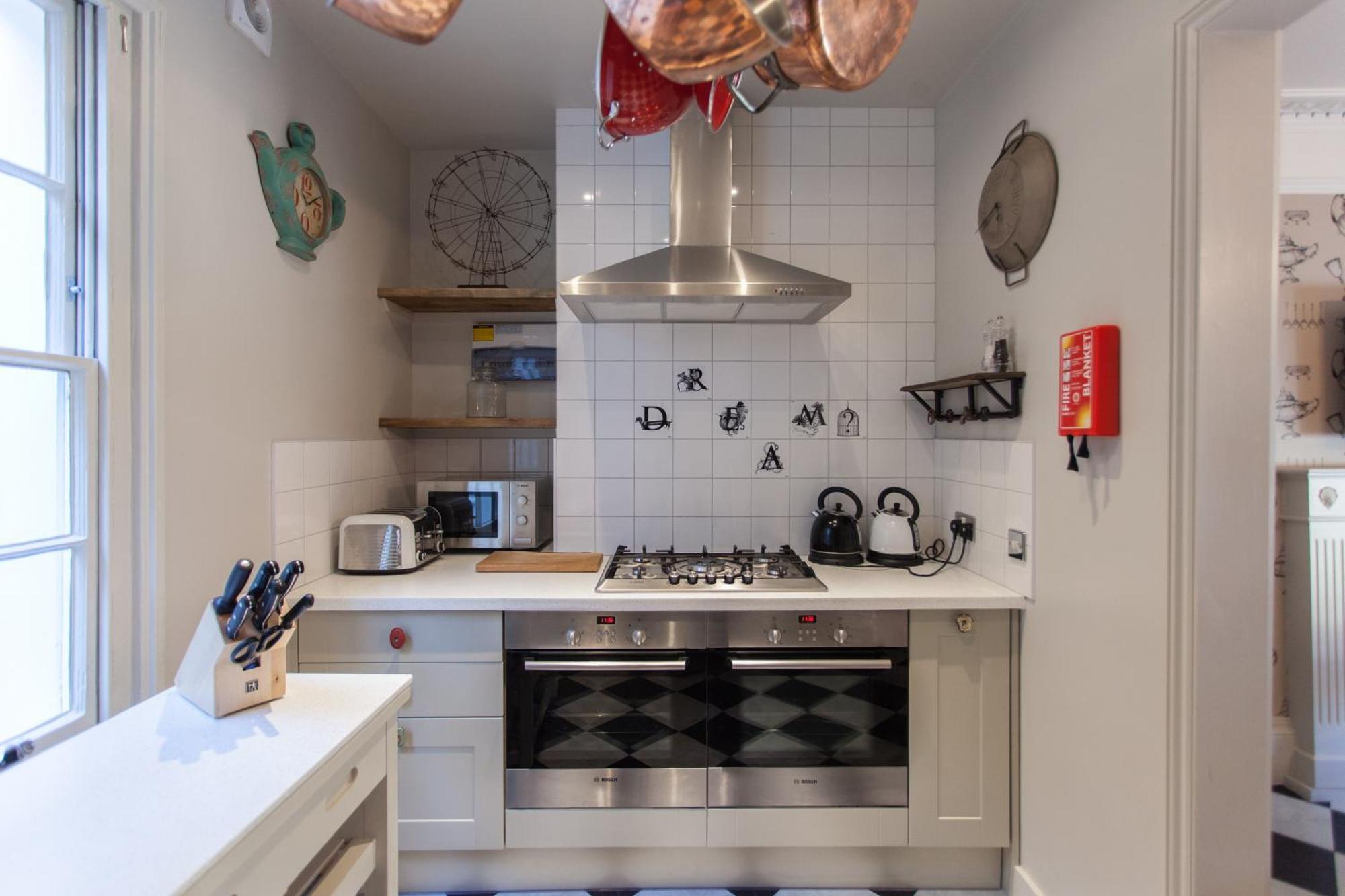 Wonderland House Villa Brighton Екстериор снимка